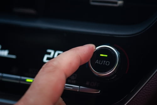 Airco bijvullen bij Cardepot Tilburg