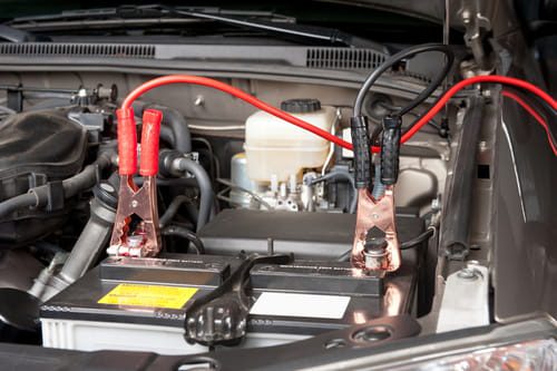 Accu vervangen van een auto door Cardepot