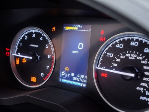 Dashboard lampje onderzoeken bij Cardepot